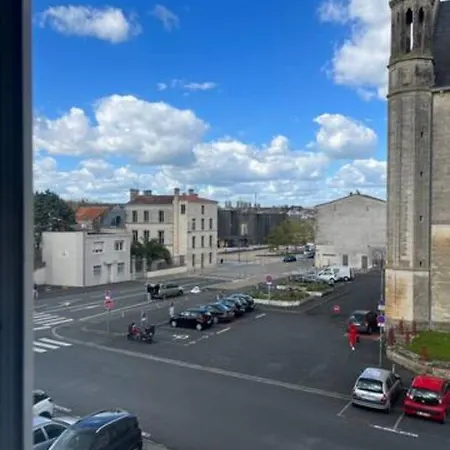 T2 - Plein Centre * Niort